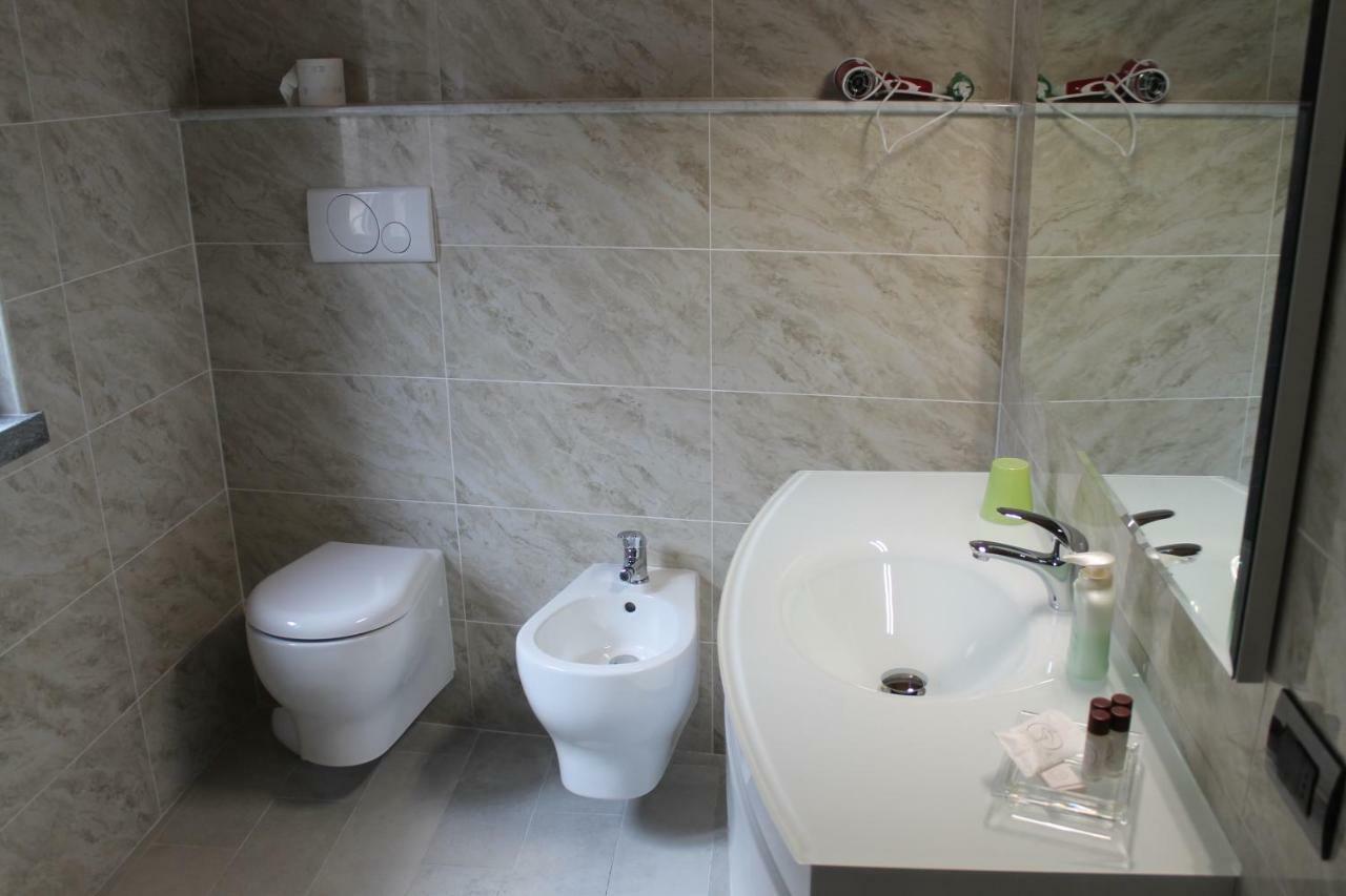 Apartamento Casa Stefania Mandello del Lario Exterior foto