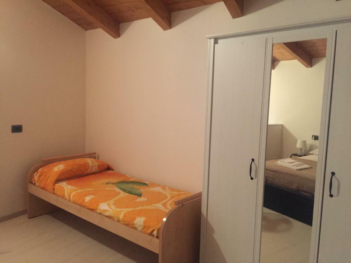 Apartamento Casa Stefania Mandello del Lario Exterior foto